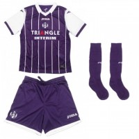 Детская форма футбольного клуба Тулуза 2016/2017 (комплект: футболка + шорты + гетры)