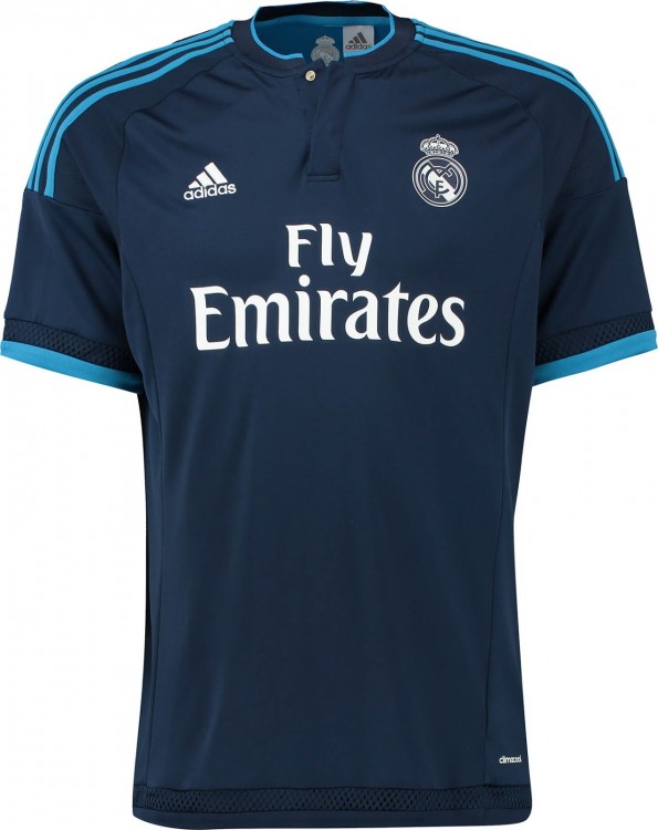 Форма игрока футбольного клуба Реал Мадрид Матео Ковачич (Mateo Kovacic) 2015/2016 (комплект: футболка + шорты + гетры)