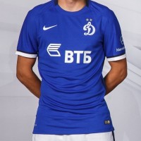 Футболка игрока футбольного клуба Динамо Москва Кристофер Самба 2015/2016