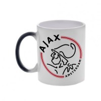 Кружка черная, хамелеон с логотипом Аякс