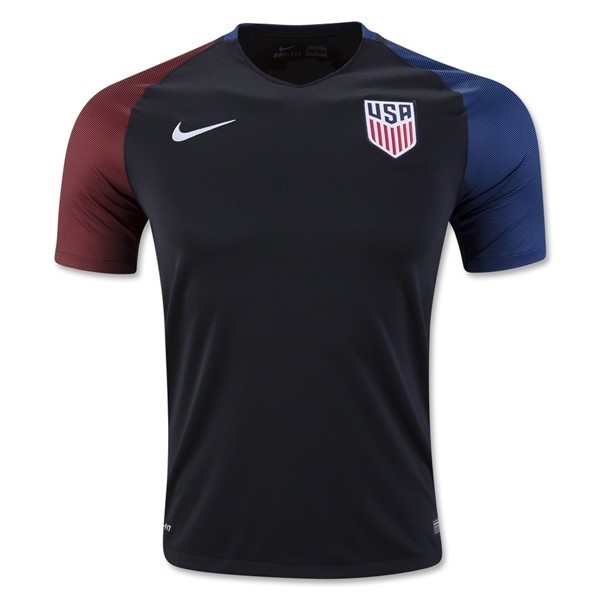 Детская форма Сборная США 2015/2016 (комплект: футболка + шорты + гетры)
