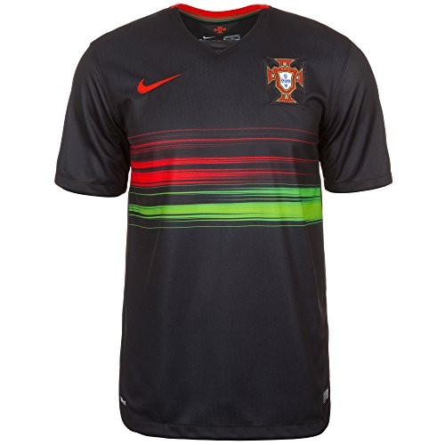 Форма игрока Сборной Португалии Седрик (Cedric Ricardo Alves Soares) 2015/2016 (комплект: футболка + шорты + гетры)