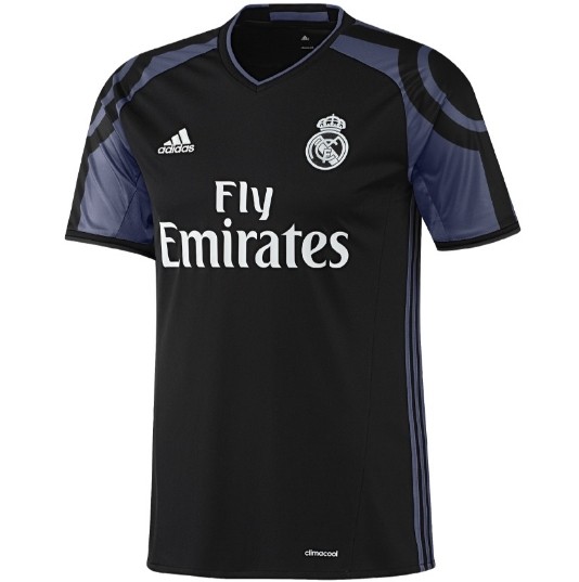 Форма игрока футбольного клуба Реал Мадрид Гарет Бейл (Gareth Frank Bale) 2016/2017 (комплект: футболка + шорты + гетры)