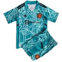 Форма голкипера футбольного клуба Манчестер Юнайтед 2022/2023  (комплект: футболка + шорты + гетры)
